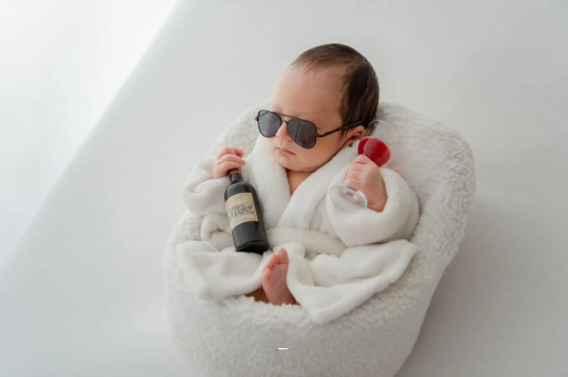 巴彦淖尔市宝宝多大可以喝水